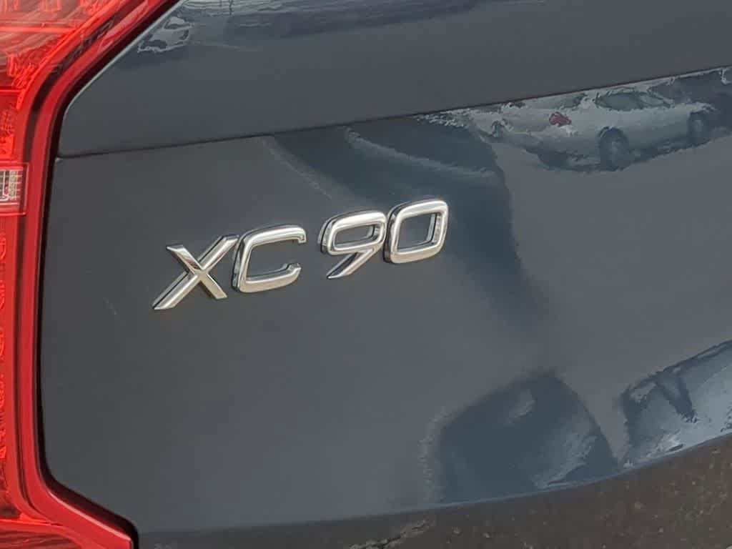 Used 2021 Volvo XC90 T8 Momentum AWD/4WD image 12