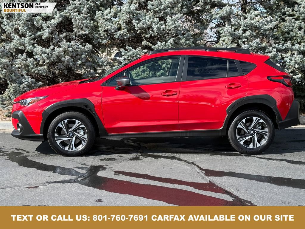 Used 2025 Subaru Crosstrek 2.0i Premium image 4