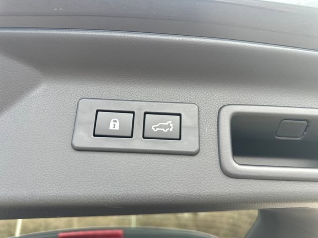 Certified 2025 Subaru Forester Limited w/ Popular Package image 22