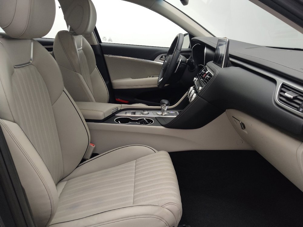 Used 2019 Genesis G70 2.0T Advanced w/ Elite Package RWD image 21