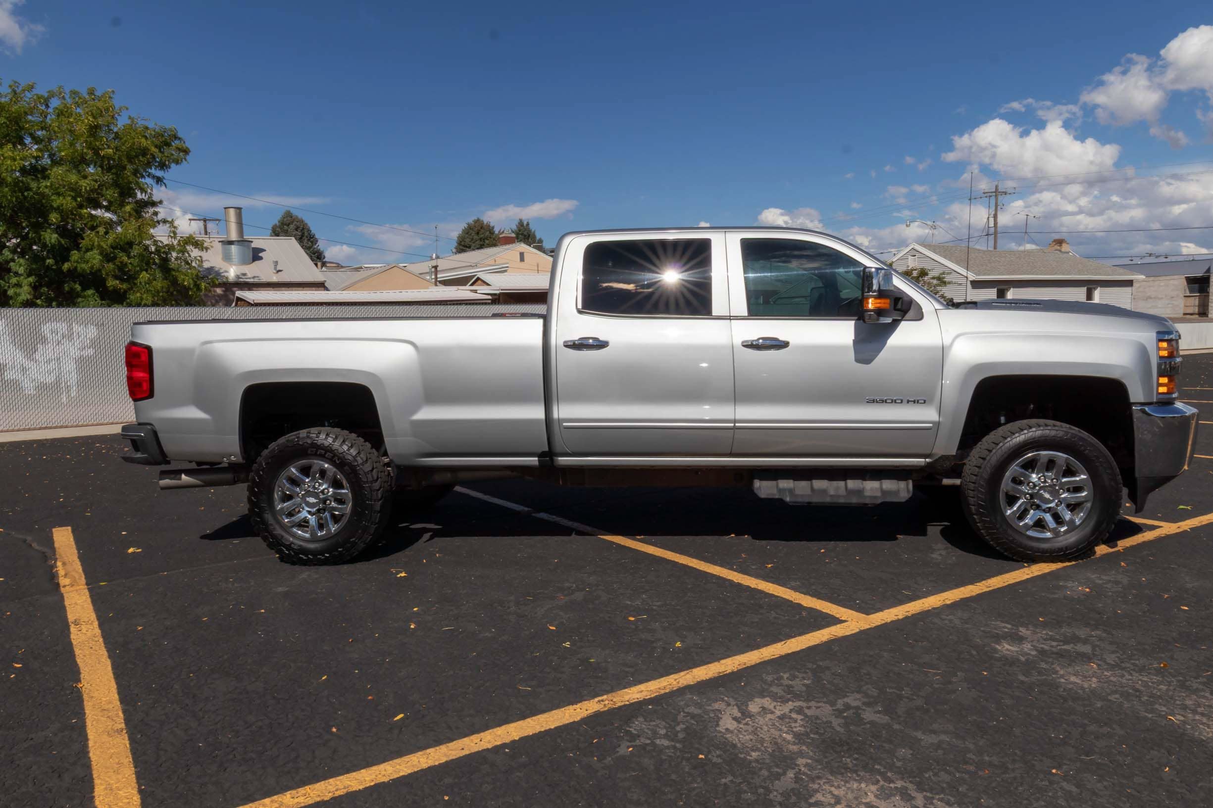 Used 2018 Chevrolet Silverado 3500 LT w/ LT Convenience Package AWD/4WD image 2