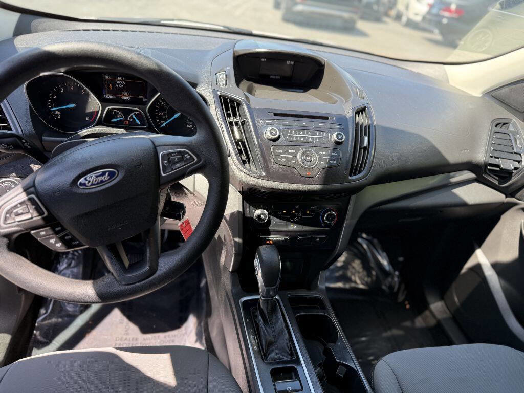 Used 2018 Ford Escape S FWD image 15
