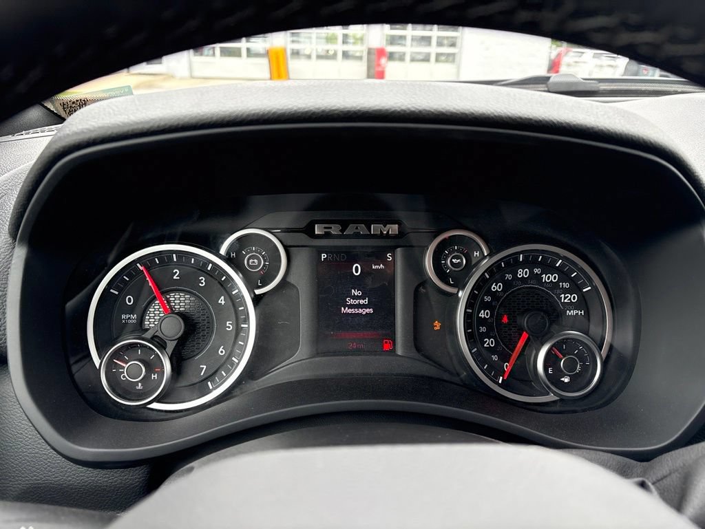 New 2026 RAM 2500 Big Horn AWD/4WD image 16