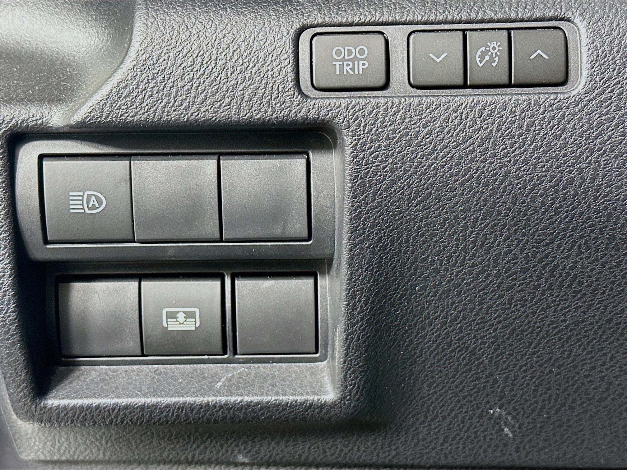 Used 2025 Lexus IS 300 w/ Premium Package RWD image 17