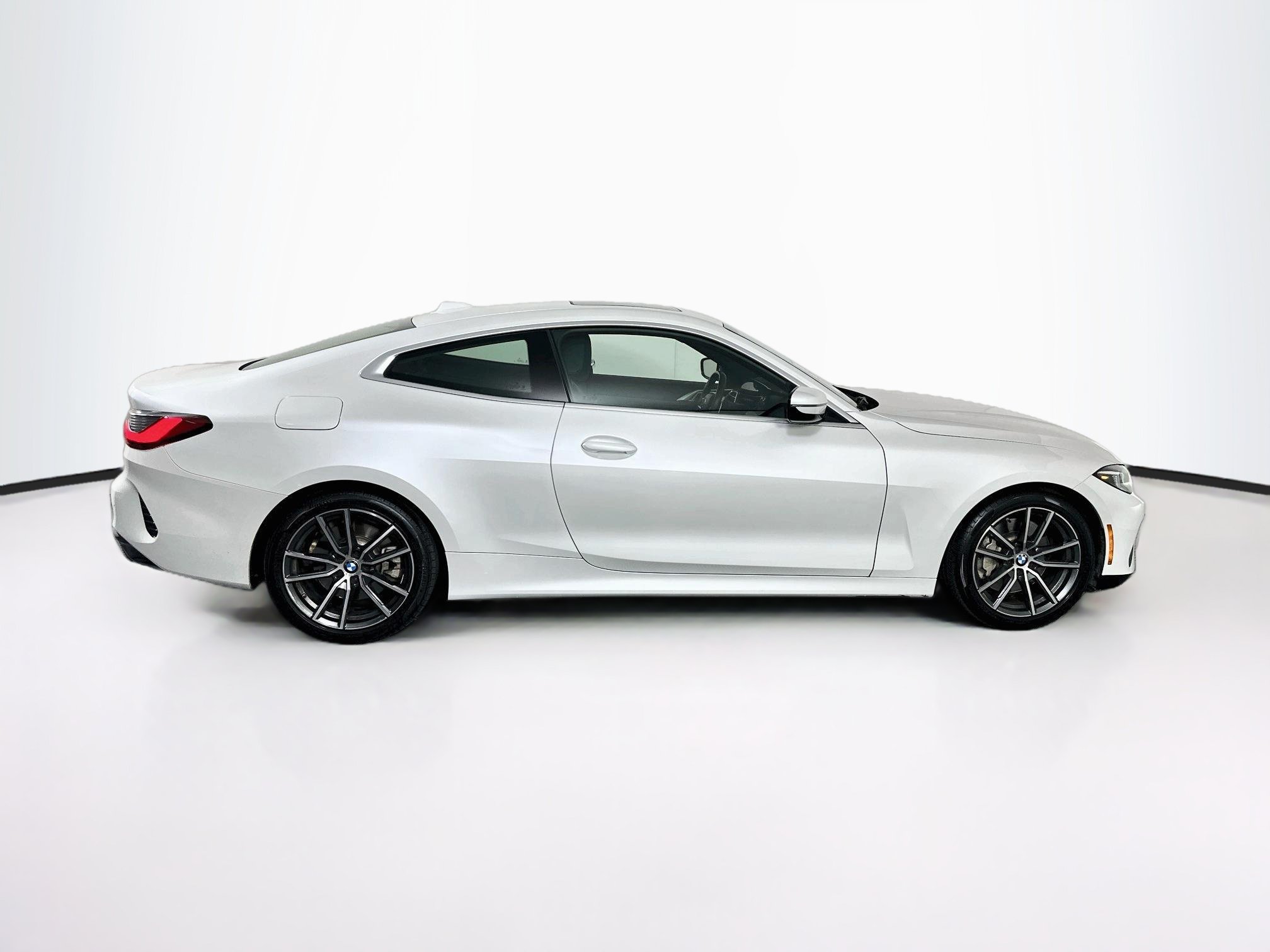 Used 2025 BMW 430i Coupe w/ Premium Package RWD image 10