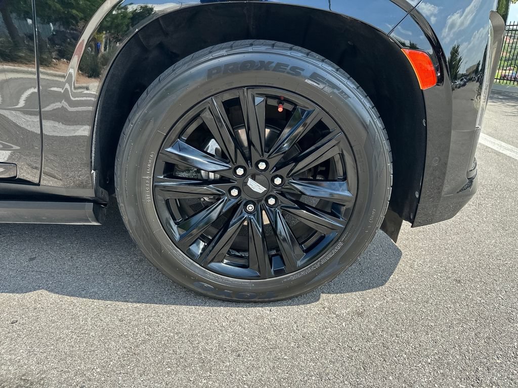 Used 2022 Cadillac Escalade Sport Platinum w/ Heavy-Duty Trailer Package AWD/4WD image 13