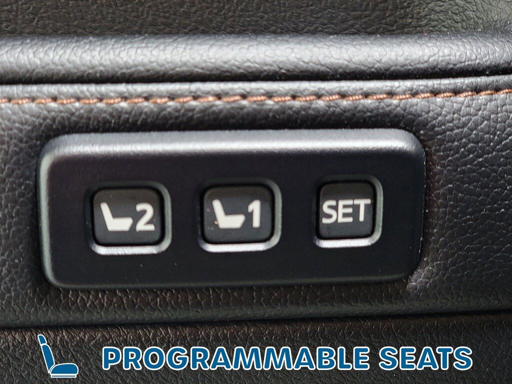 Used 2014 Toyota 4Runner Limited AWD/4WD image 29