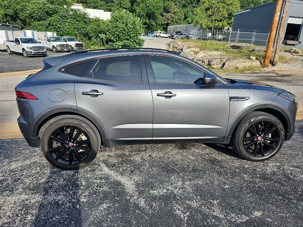 Used 2020 Jaguar E-PACE SE AWD/4WD image 4