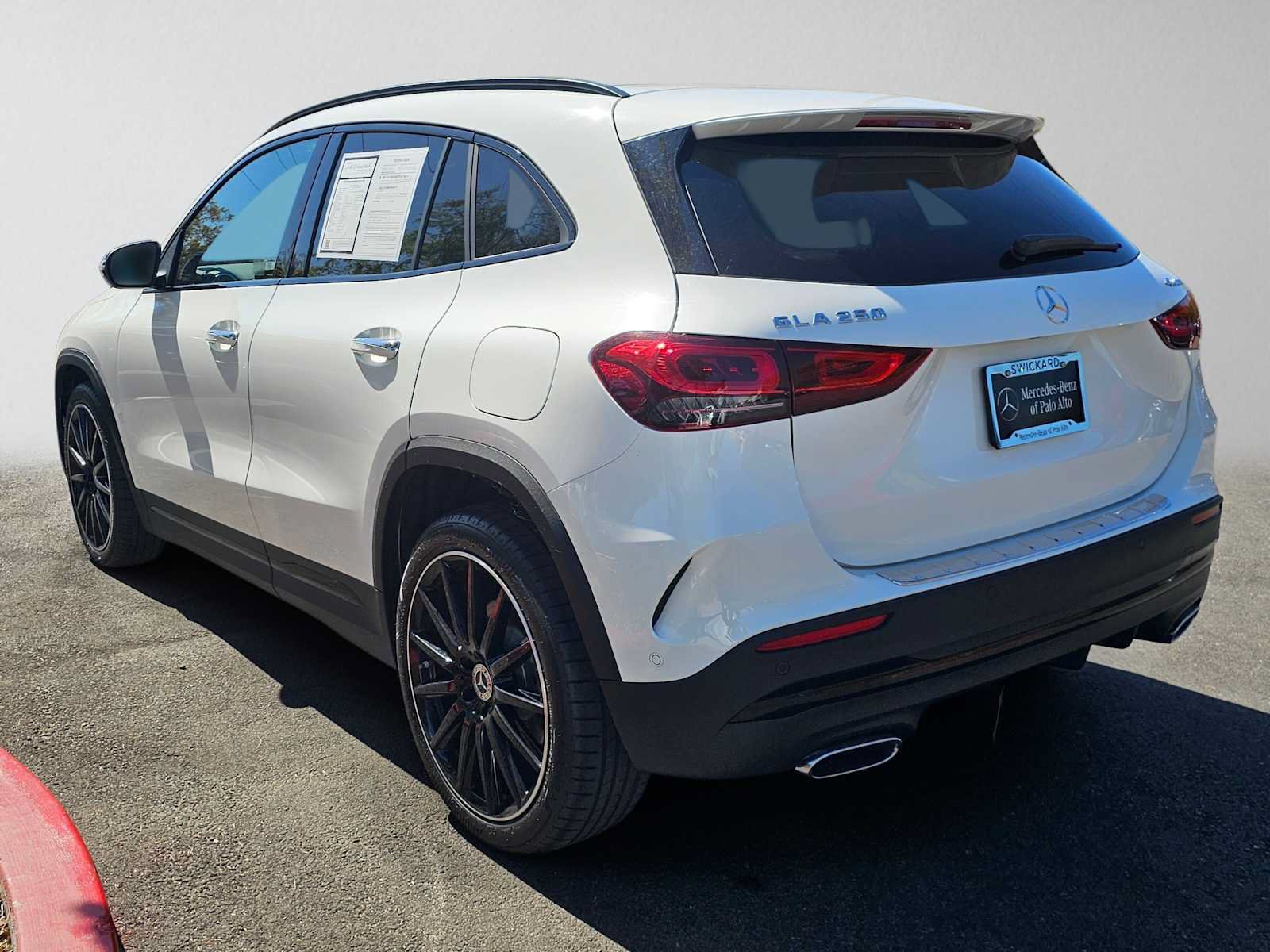 Used 2023 Mercedes-Benz GLA 250 4MATIC image 5