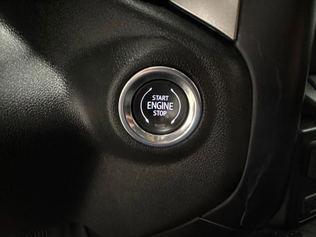 Used 2019 Chevrolet Silverado 1500 LT w/ All-Star Edition AWD/4WD image 24