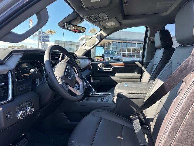 New 2026 GMC Sierra 3500 Denali w/ Technology Package image 13