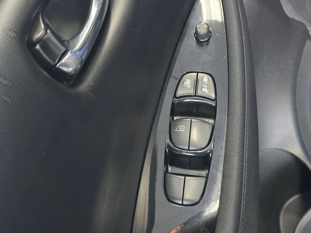 Used 2021 Nissan Leaf SV image 20