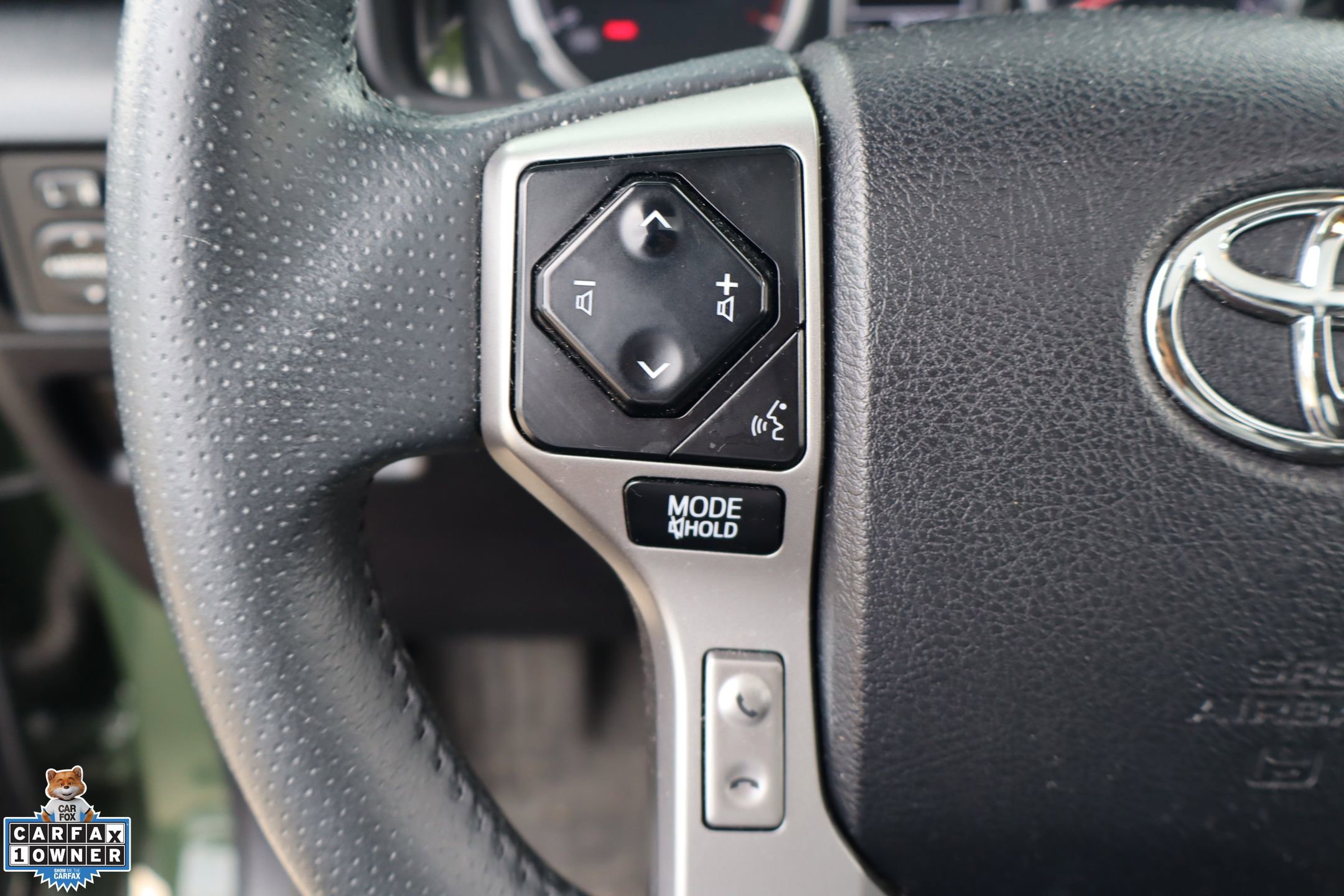 Used 2022 Toyota 4Runner Limited AWD/4WD image 17