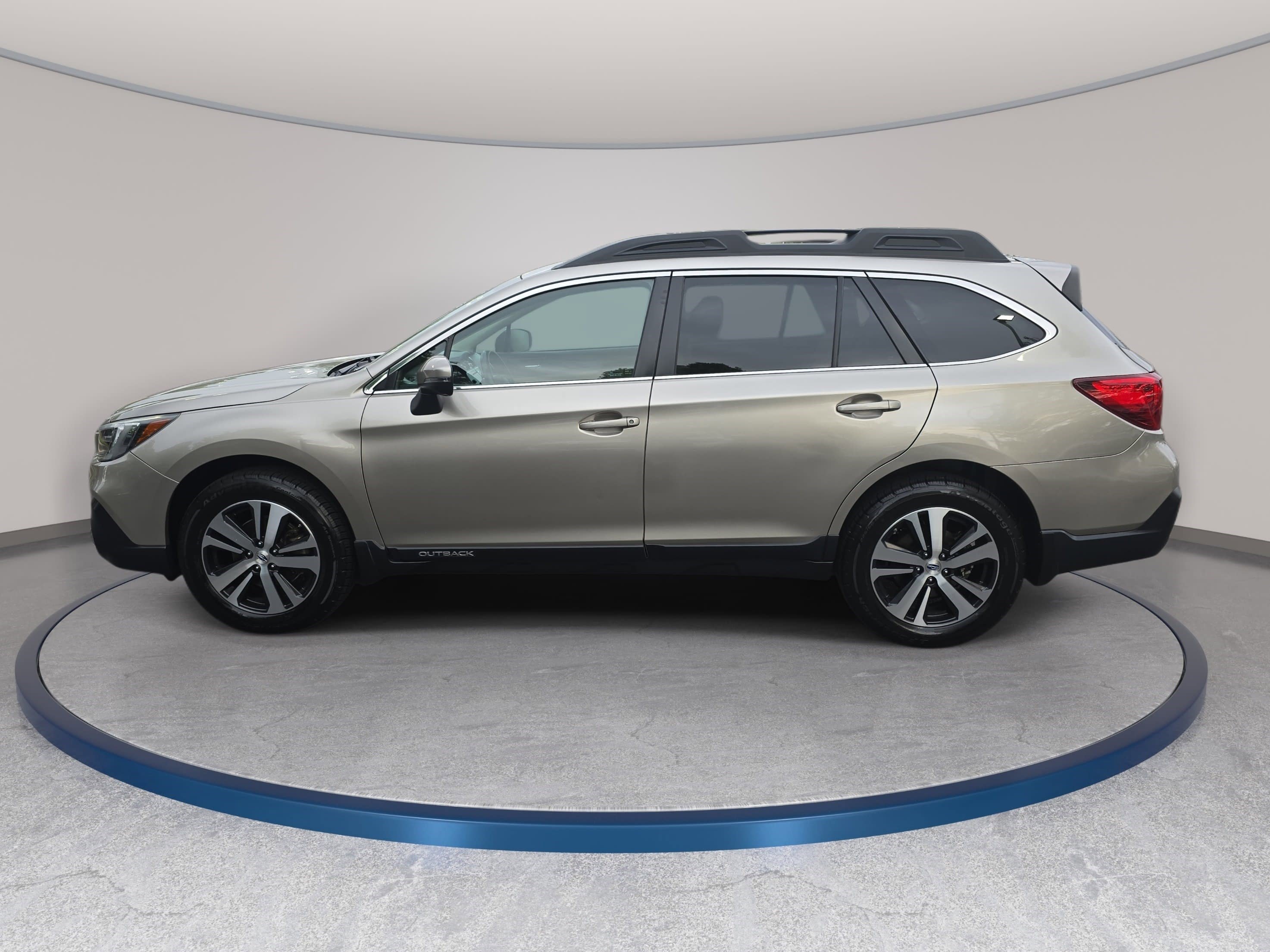 Used 2019 Subaru Outback 2.5i Limited w/ Popular Package #2 AWD/4WD image 8