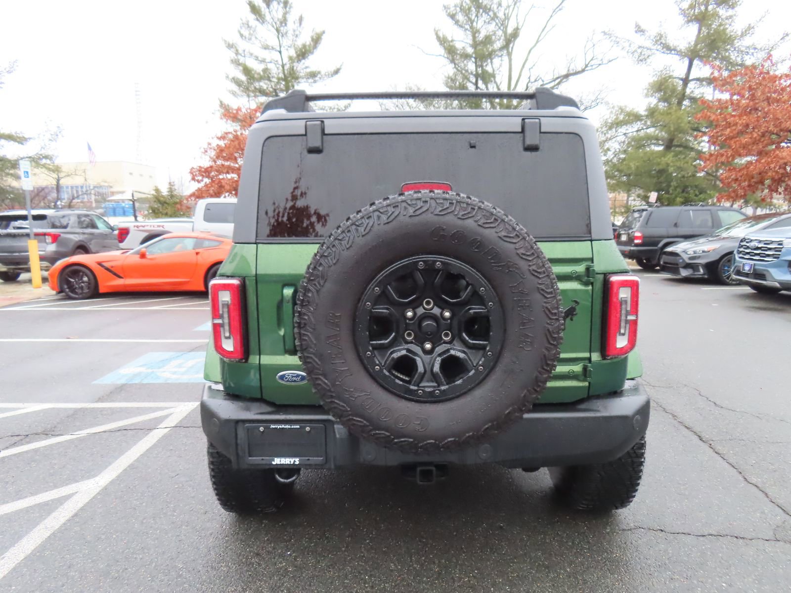 Used 2022 Ford Bronco Outer Banks image 6