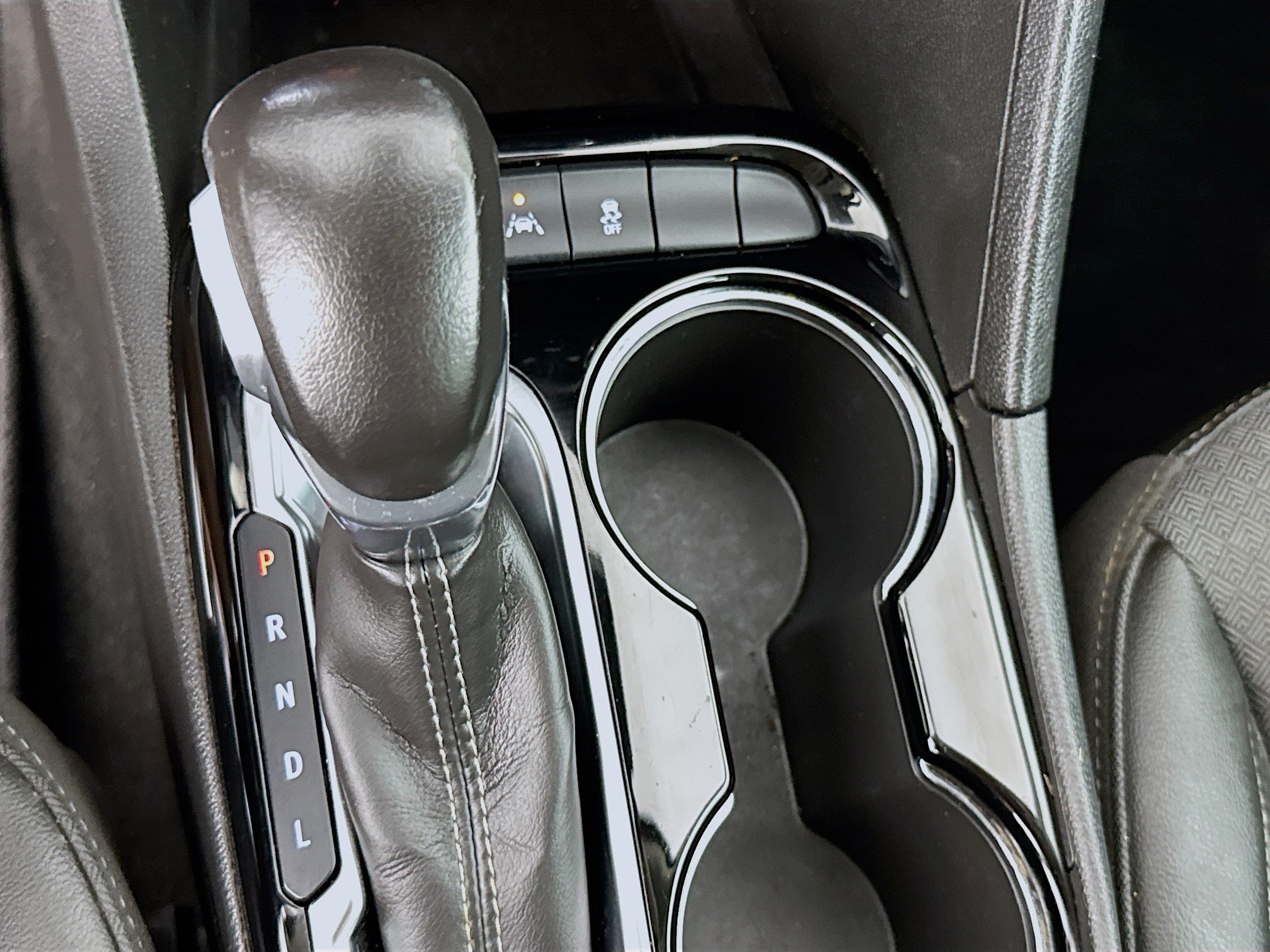 Used 2024 Buick Encore GX Preferred FWD image 19