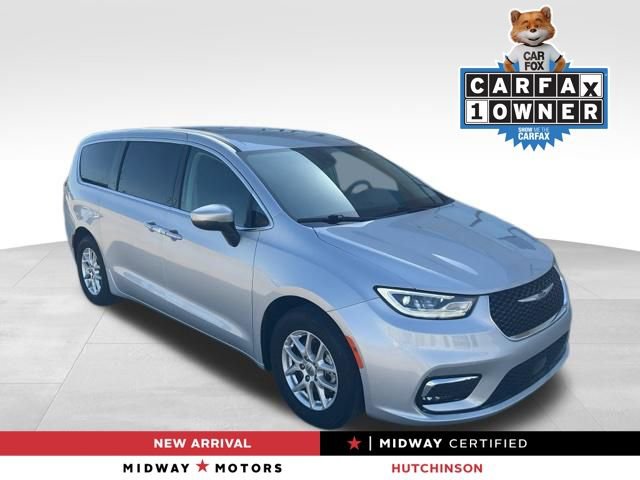 Used 2023 Chrysler Pacifica Touring-L