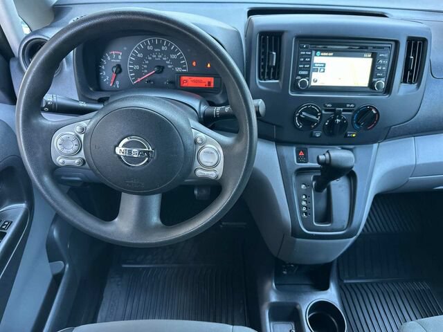 Used 2015 Nissan NV200 SV w/ Technology Package FWD image 15