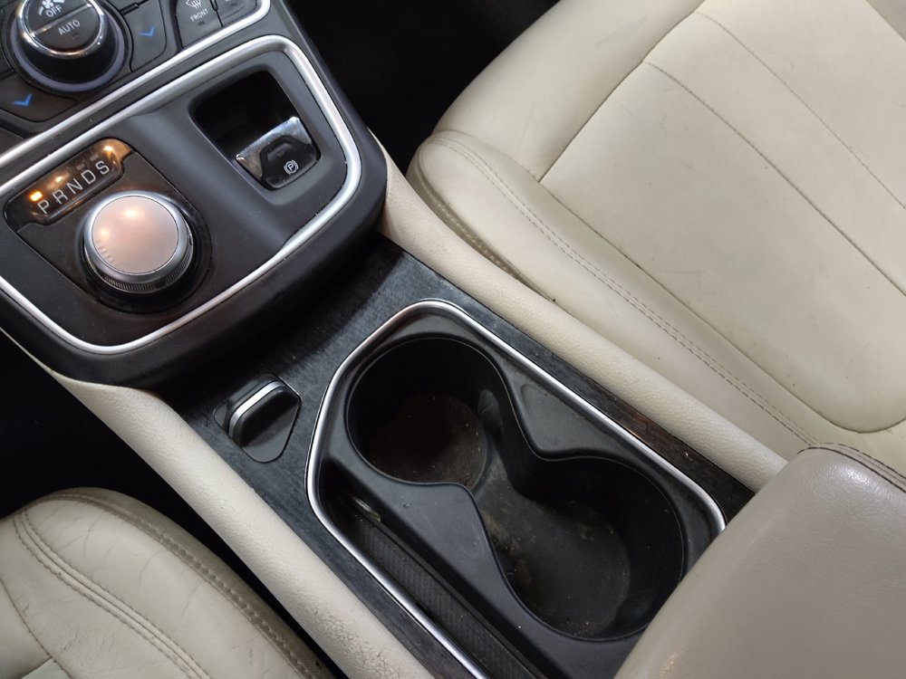 Used 2015 Chrysler 200 C FWD image 26