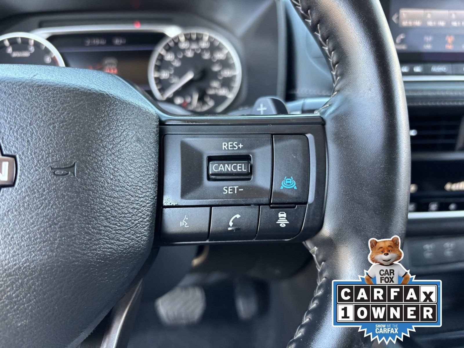 Used 2025 Nissan Rogue SV FWD image 30