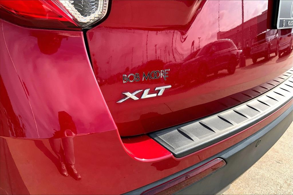 Used 2020 Ford Explorer XLT w/ Equipment Group 202A image 8