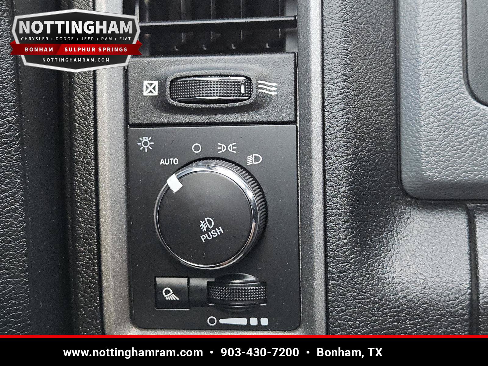 Used 2019 RAM 1500 Express w/ Express Value Package AWD/4WD image 19