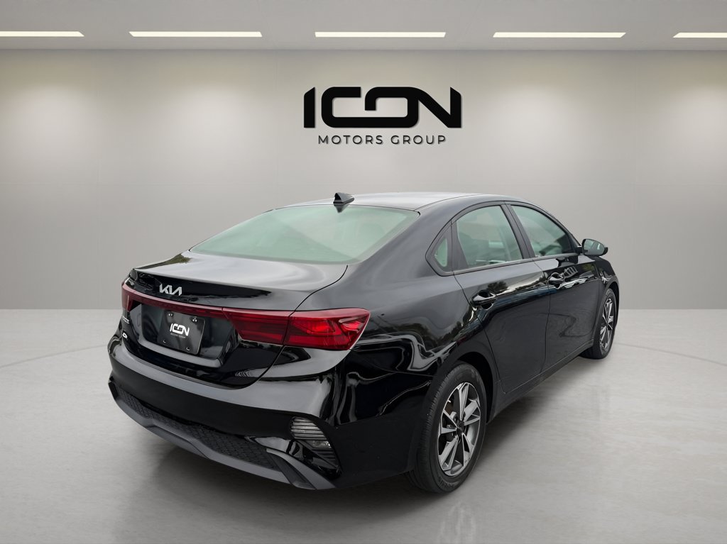 Used 2024 Kia Forte LXS FWD image 5