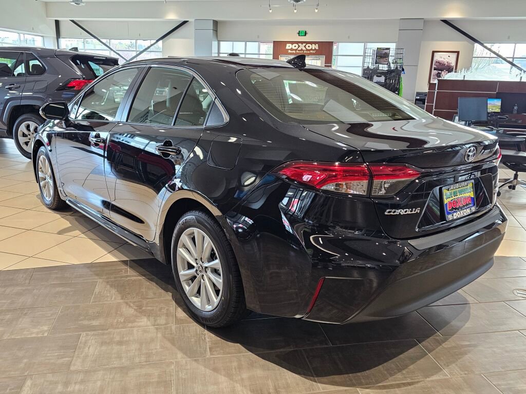 New 2025 Toyota Corolla XLE image 5