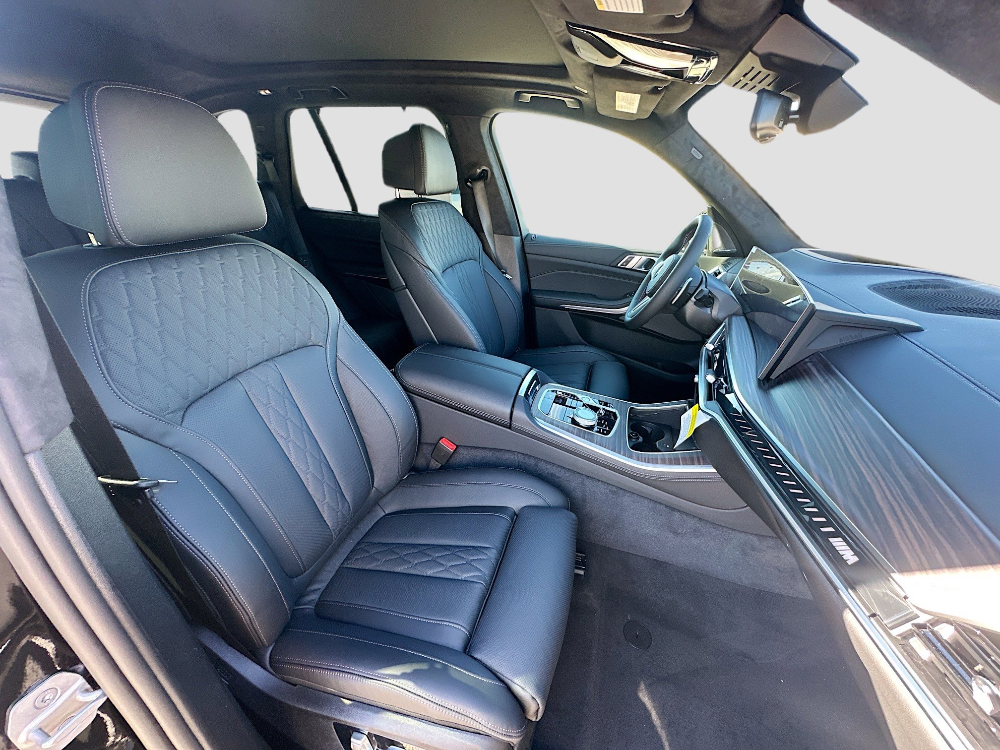 New 2026 BMW X5 M60i AWD/4WD image 23
