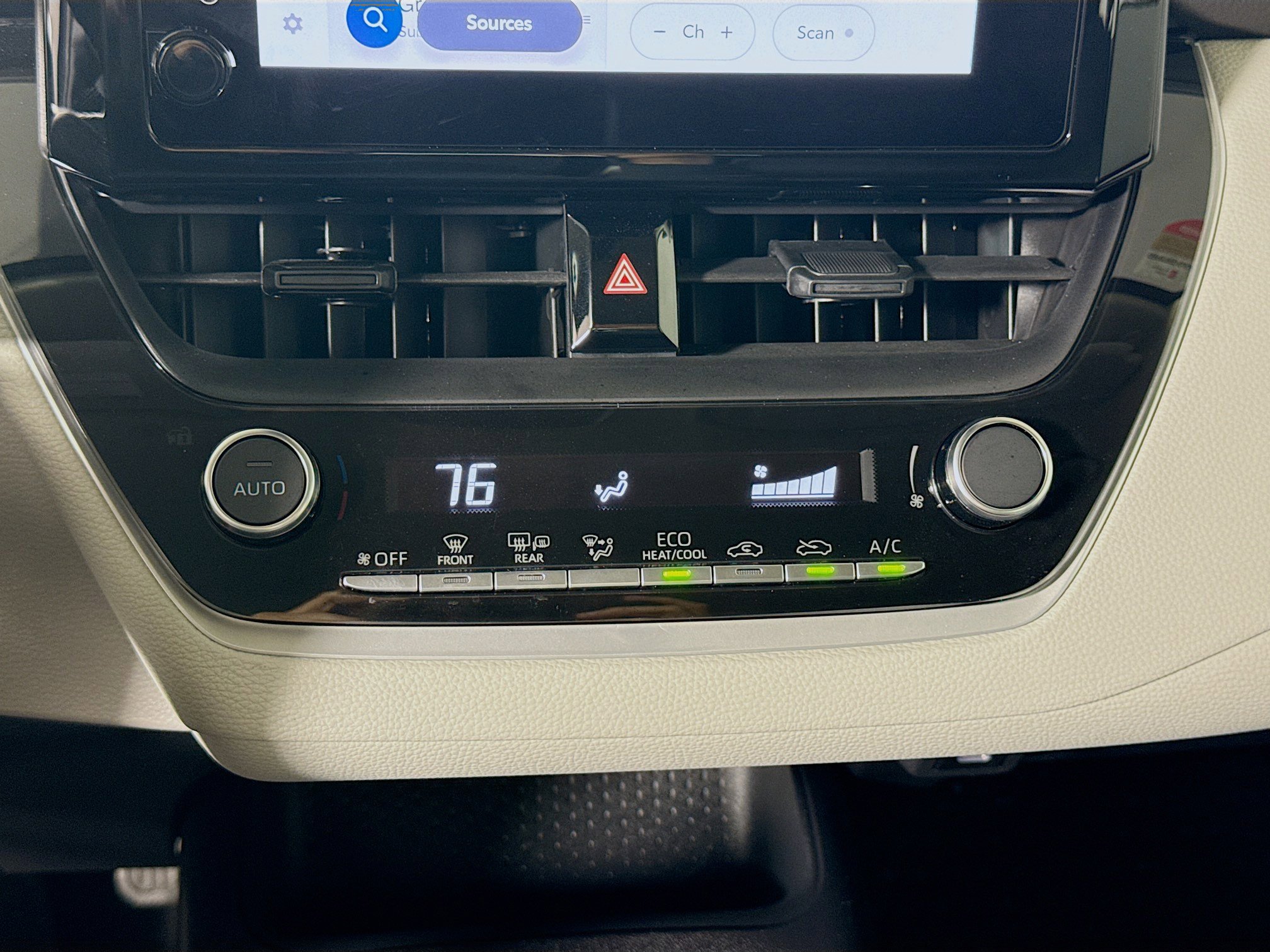 Certified 2026 Toyota Corolla LE image 16