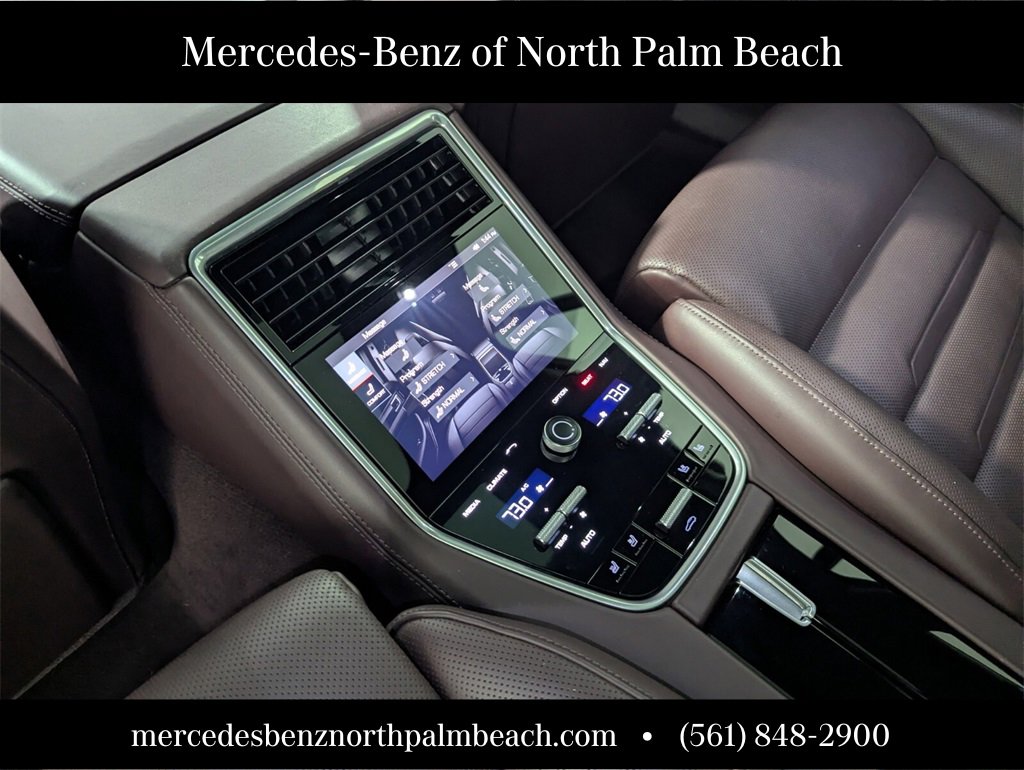 Used 2018 Porsche Panamera 4S image 17