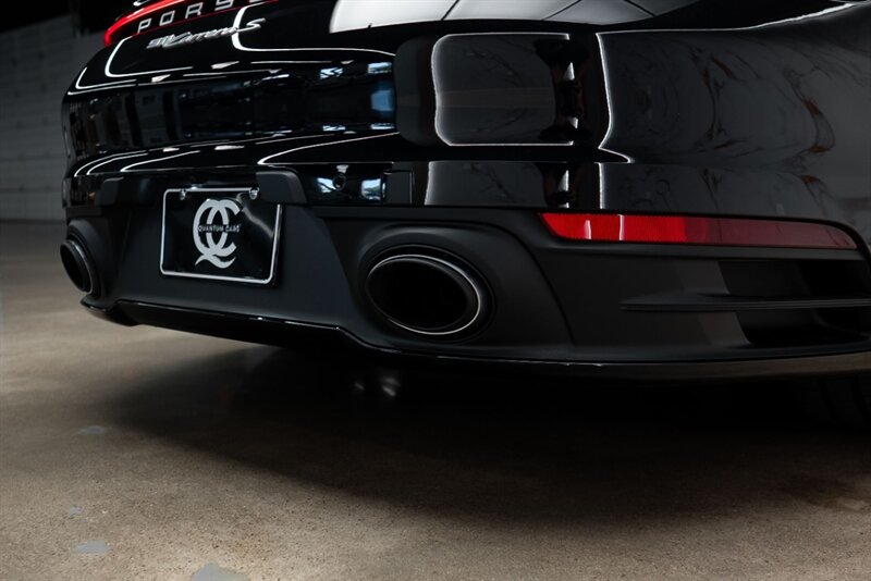 Used 2023 Porsche 911 Carrera S RWD image 39