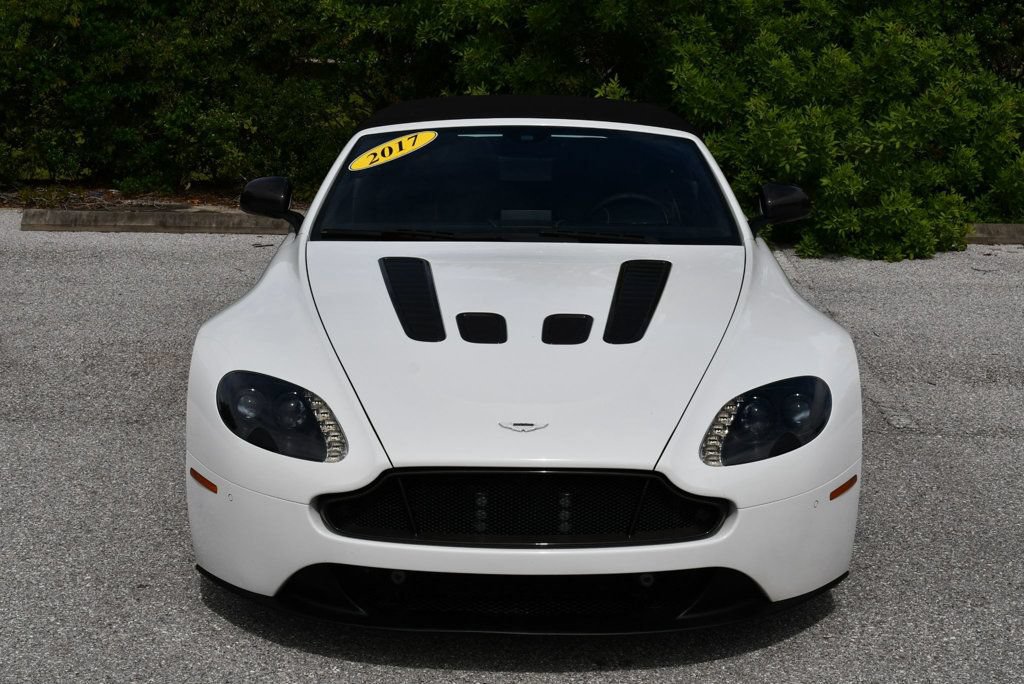 Used 2017 Aston Martin V12 Vantage S RWD image 48