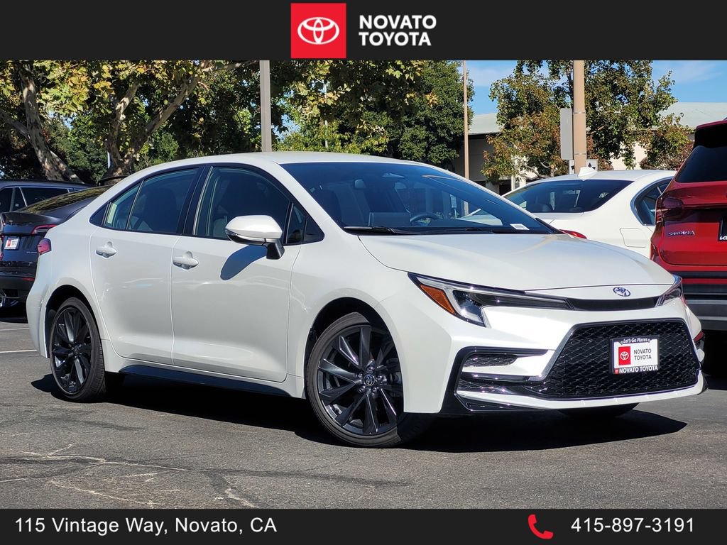 Used 2026 Toyota Corolla SE w/ SE Premium Package