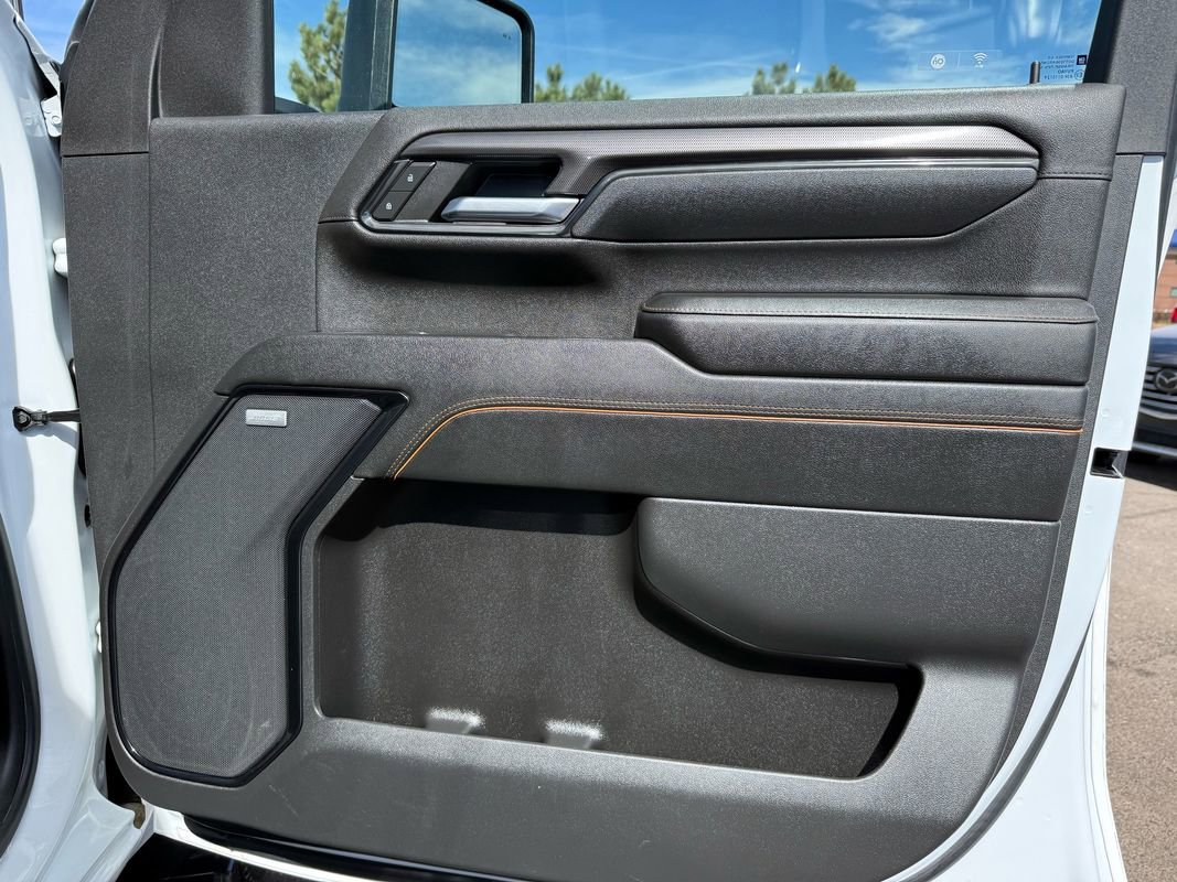 Used 2024 GMC Sierra 3500 AT4 image 25