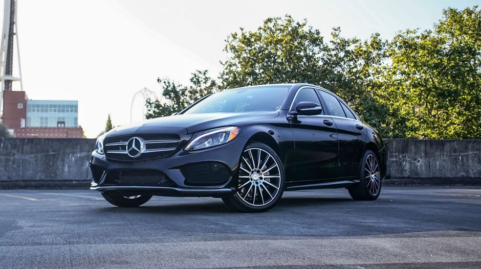 Used 2017 Mercedes-Benz C 300 4MATIC Sedan w/ Premium 1 Package