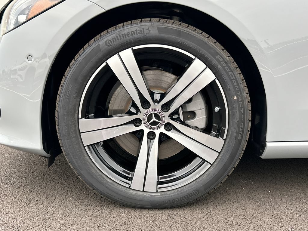 New 2026 Mercedes-Benz C 300 4MATIC Sedan image 32