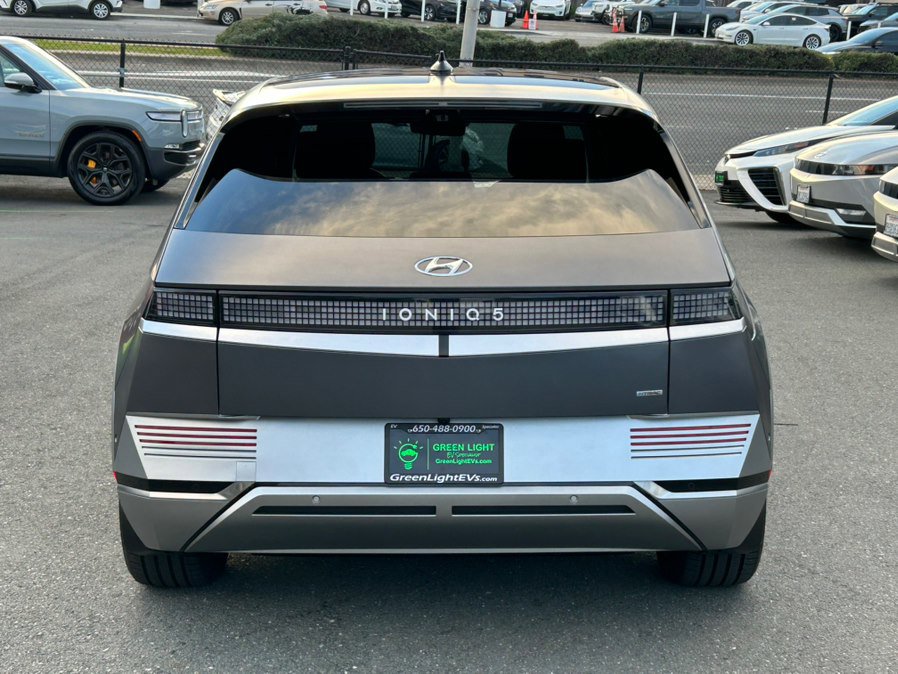 Used 2024 Hyundai Ioniq 5 Limited image 6