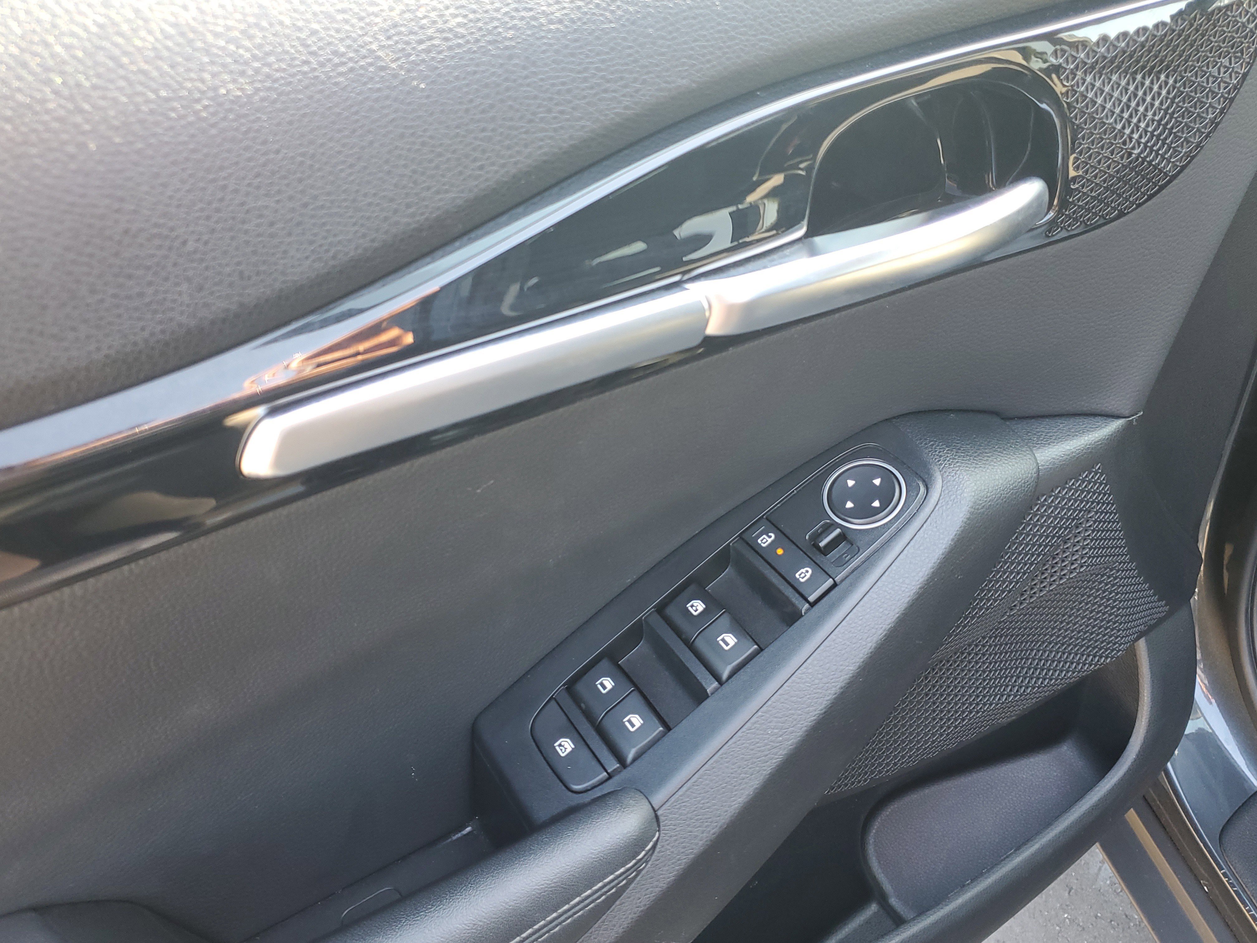 Used 2025 Kia Seltos S FWD image 9