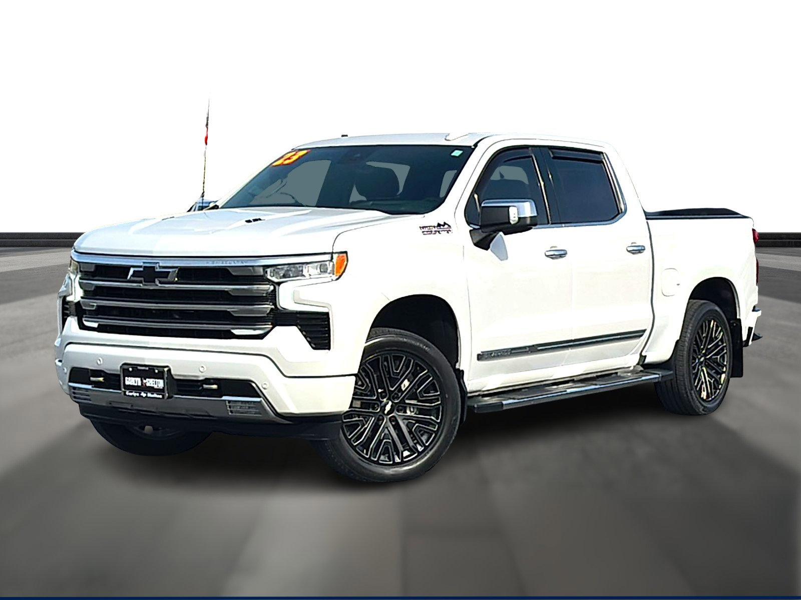 Used 2023 Chevrolet Silverado 1500 High Country w/ Technology Package image 1