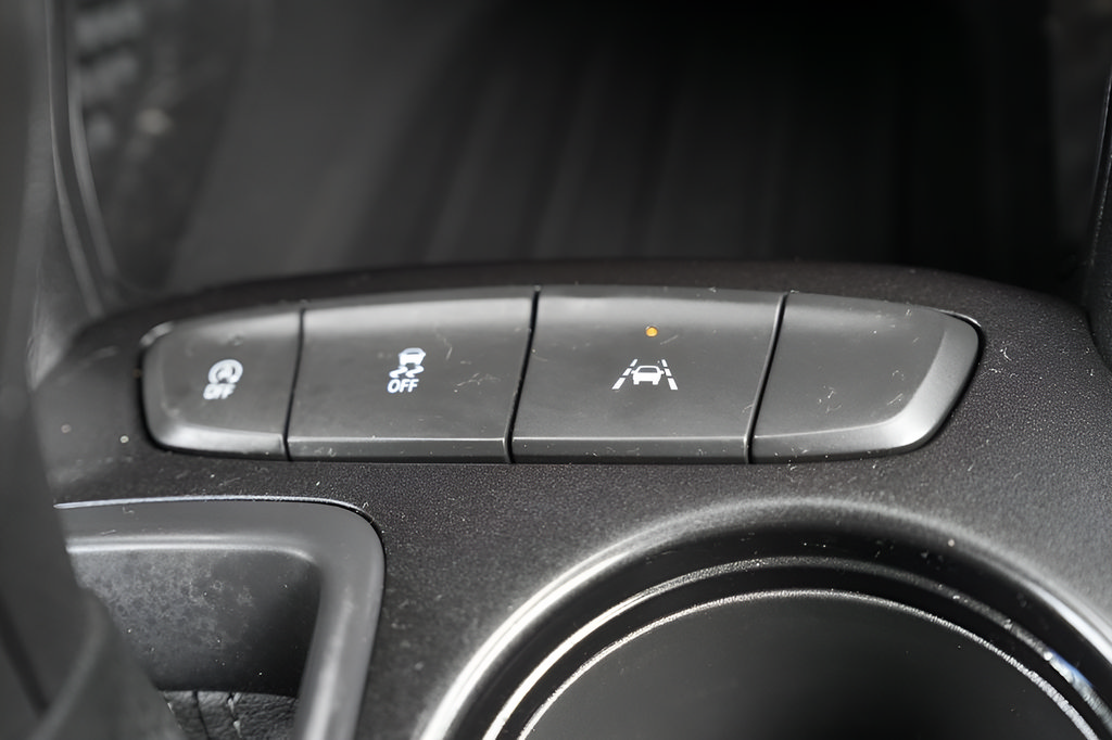 Used 2023 Chevrolet TrailBlazer LT FWD image 30