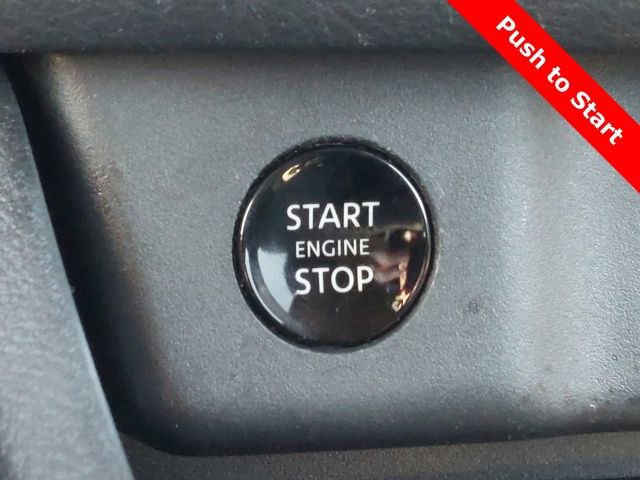 Used 2024 Nissan Rogue SV image 21