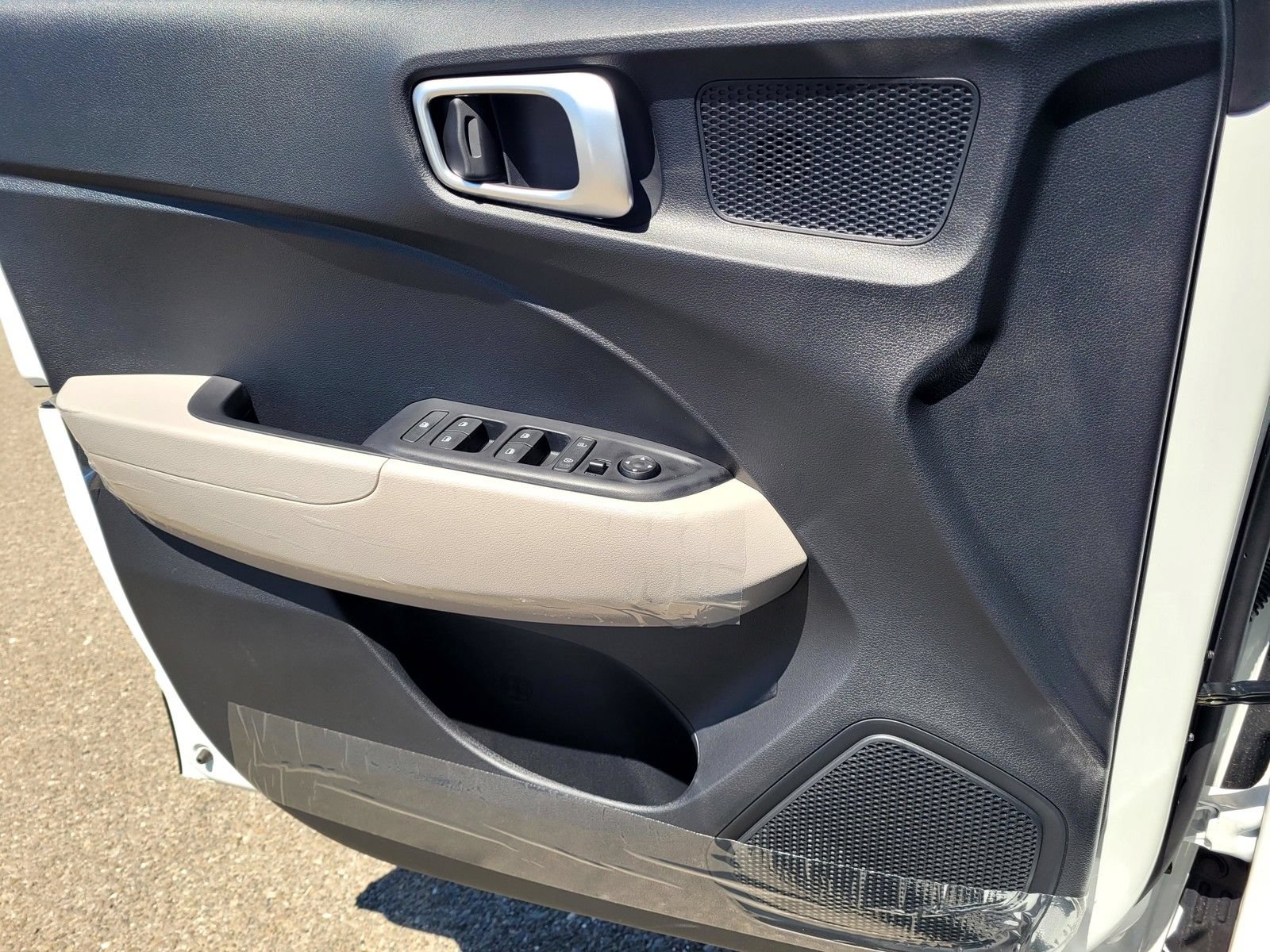 New 2026 Hyundai Venue SEL FWD image 16