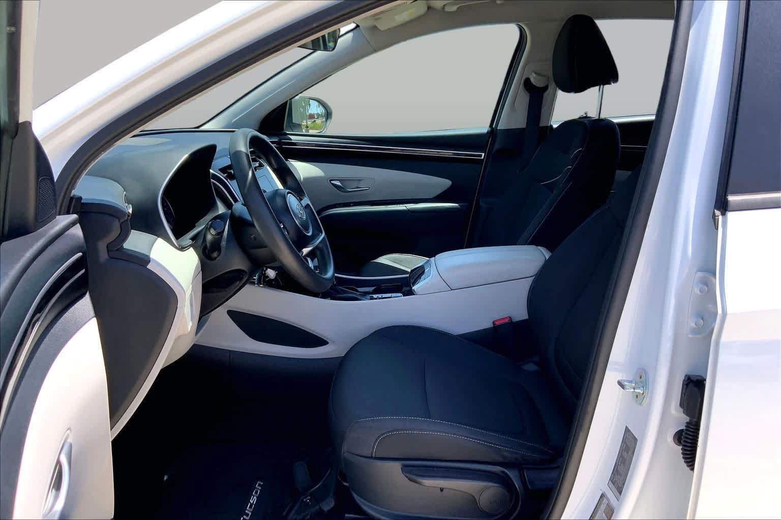 Used 2022 Hyundai Tucson SE FWD image 8