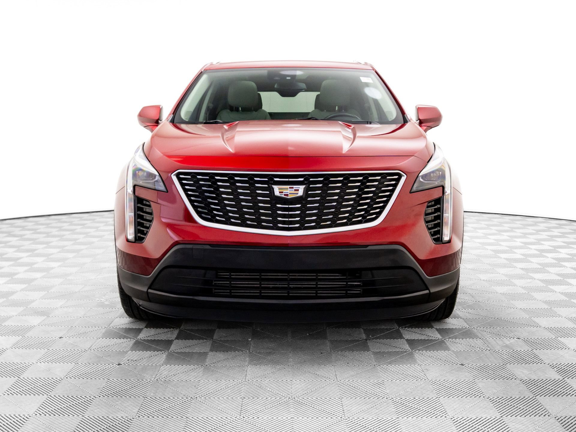 Certified 2023 Cadillac XT4 Luxury w/ Cold Weather Package image 10