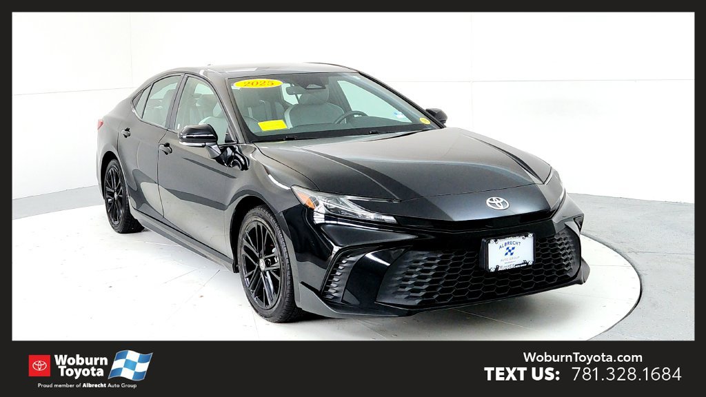 Certified 2025 Toyota Camry SE w/ Convenience Package AWD/4WD image 1