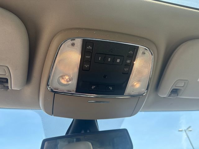 Used 2011 Jeep Grand Cherokee Limited AWD/4WD image 32