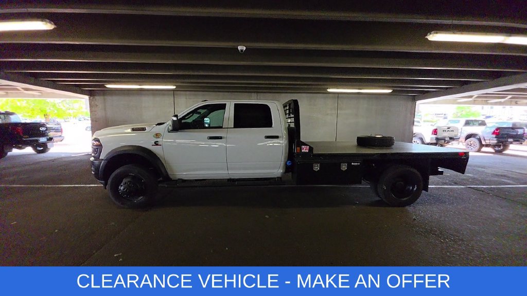 New 2026 RAM 5500 Tradesman AWD/4WD image 23