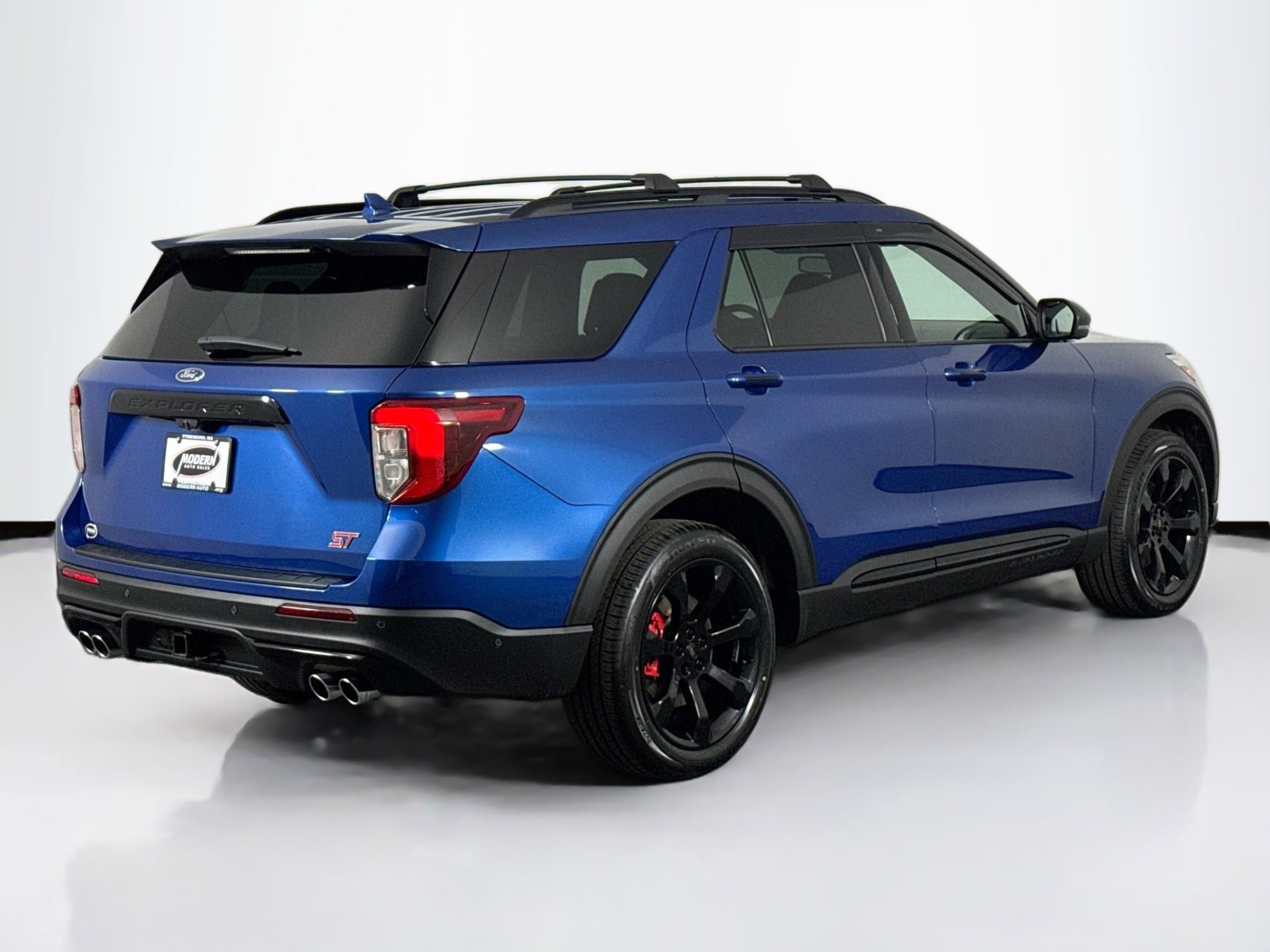 Used 2020 Ford Explorer ST w/ ST Street Pack AWD/4WD image 11
