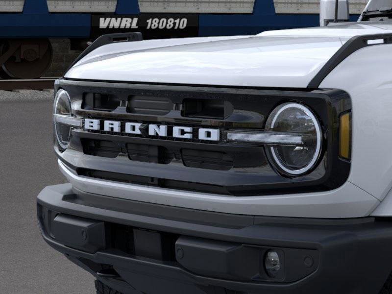 New 2025 Ford Bronco Outer Banks image 40
